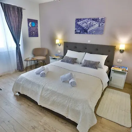 Appartamento Tchiba In Diocletian's Palace Spalato