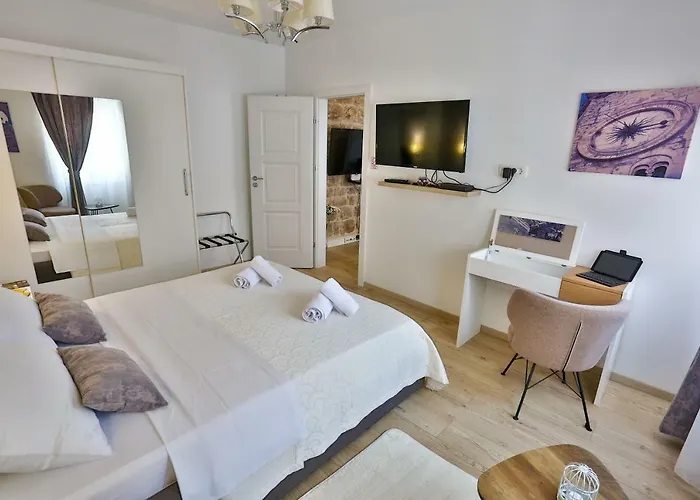 Апартаменты Tchiba In Diocletian's Palace Сплит