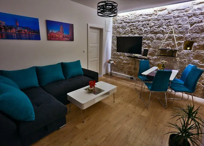 Апартаменты Tchiba In Diocletian's Palace