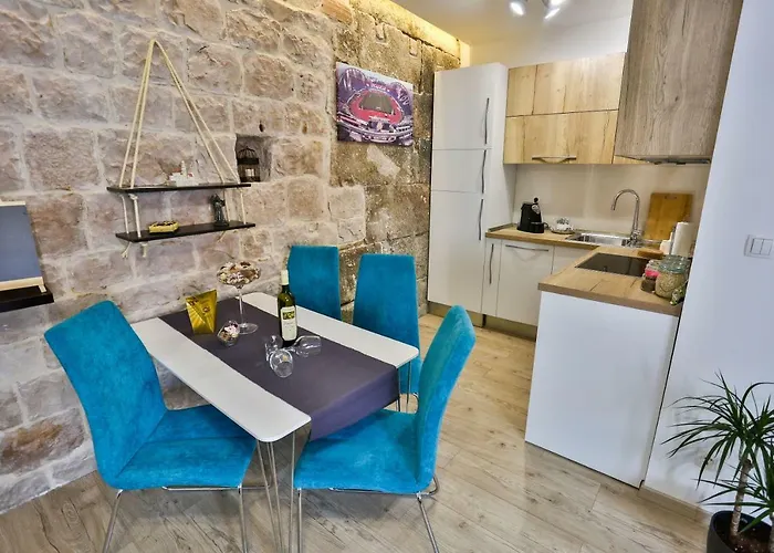 Апартаменты Tchiba In Diocletian's Palace